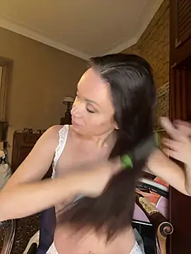 Snapshot of SweetLera chatting on December 25, 7:14 am SweetLera online show from December 25, 7:14 am