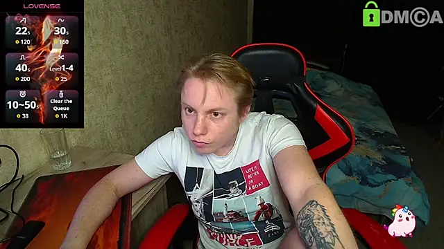 Alexis Gordon online show from October 31, 4:52 pm