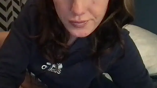 Snapshot of kittycatkendra chatting on November 12, 11:47 pm kittycatkendra online show from November 12, 11:47 pm