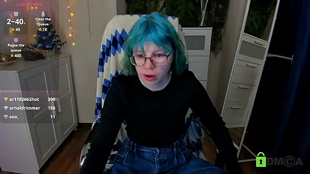 Melissa Wells online show from January 3, 12:43 am