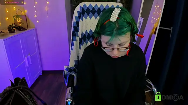 Melissa Wells online show from January 17, 8:33 pm