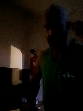 Snapshot of eltoulou chatting on January 31, 5:10 pm eltoulou online show from January 31, 5:10 pm