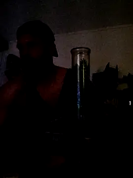 Snapshot of eltoulou chatting on February 20, 9:31 pm eltoulou online show from February 20, 9:31 pm