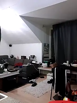 Snapshot of eltoulou chatting on March 4, 1:12 am eltoulou online show from March 4, 1:12 am