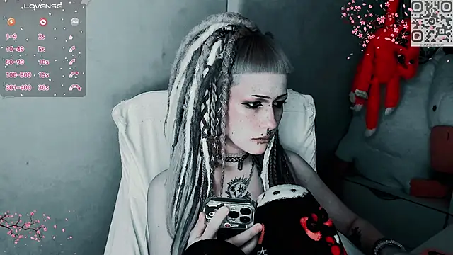 say mary online show from November 28, 11:46 am