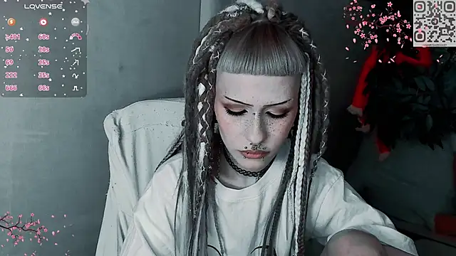 say mary online show from December 4, 11:41 am