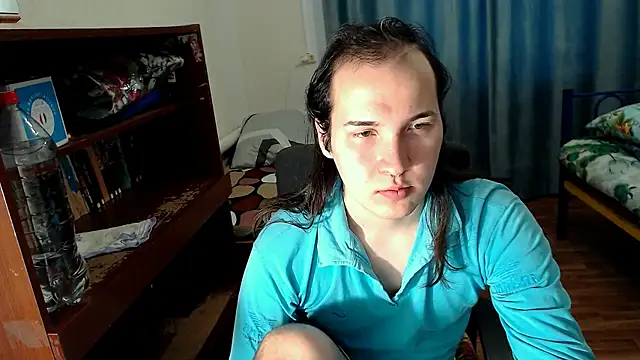 Snapshot of EvaMiron chatting on January 23, 4:19 am EvaMiron online show from January 23, 4:19 am