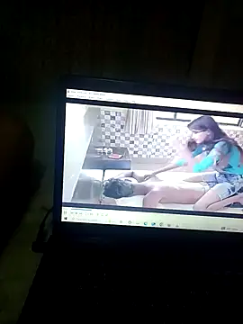 heartbroke13 online show from October 26, 8:48 pm