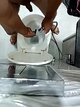 heartbroke13 online show from November 9, 1:37 am