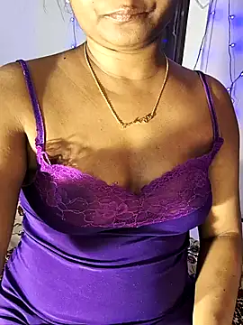 Snapshot of FANTASY_QUEEN_07 chatting on March 4, 5:56 pm FANTASY QUEEN 07 online show from March 4, 5:56 pm