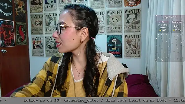 Snapshot of wild_kittys chatting on November 28, 5:54 am wild kittys online show from November 28, 5:54 am