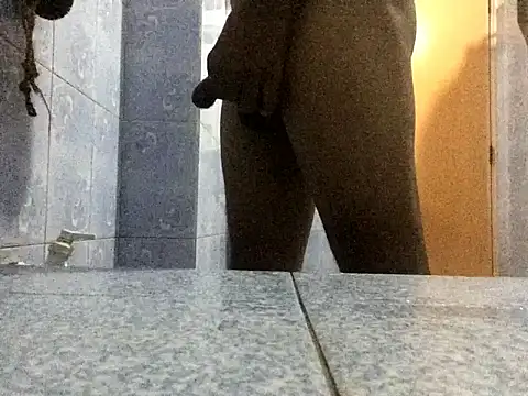 Snapshot of One-Day-Husband chatting on February 11, 8:31 pm One-Day-Husband online show from February 11, 8:31 pm