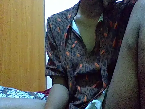 Billiebby online show from October 18, 5:54 am