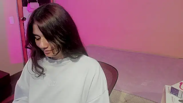 Amywhitexxxd online show from January 14, 5:30 am