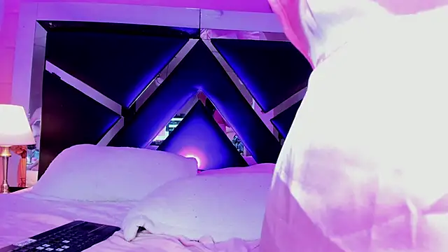 Snapshot of Andrex_Joness chatting on January 30, 6:24 am Andrex Joness online show from January 30, 6:24 am