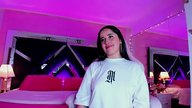 Snapshot of Andrex_Joness chatting on February 5, 3:02 am Andrex Joness online show from February 5, 3:02 am