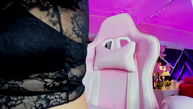 Snapshot of Andrex_Joness chatting on March 19, 3:41 am Andrex Joness online show from March 19, 3:41 am