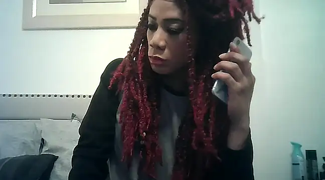 CaramelDipper online show from December 9, 1:51 am