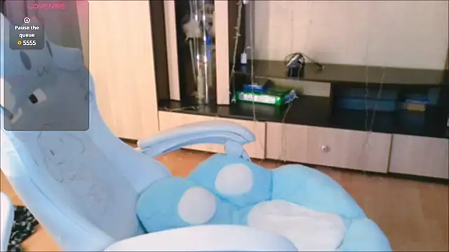 Snapshot of FemAlexa_ chatting on March 19, 7:17 pm FemAlexa online show from March 19, 7:17 pm