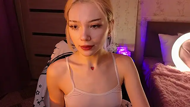 SandraBoyl online show from January 6, 12:59 am