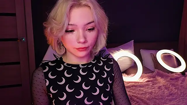 SandraBoyl online show from February 6, 1:16 am