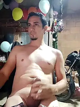 Rejy1992 online show from December 2, 3:47 am