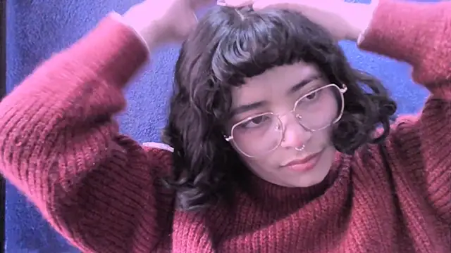 NinaYellow online show from January 11, 2:36 pm