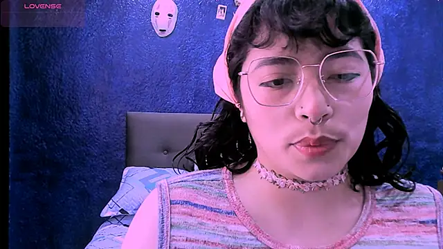 NinaYellow online show from September 23, 12:52 pm