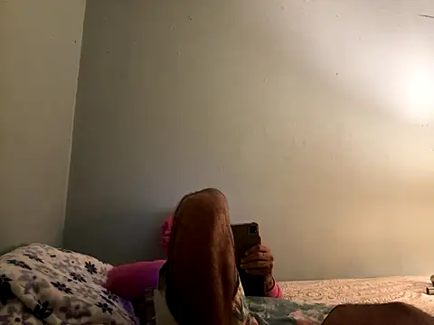 Snapshot of Nosleeptapoutvol1xxx chatting on November 6, 12:22 am Nosleeptapoutvol1xxx online show from November 6, 12:22 am