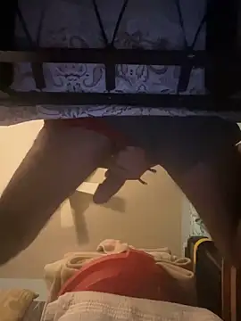 Snapshot of Nosleeptapoutvol1xxx chatting on November 8, 8:18 pm Nosleeptapoutvol1xxx online show from November 8, 8:18 pm