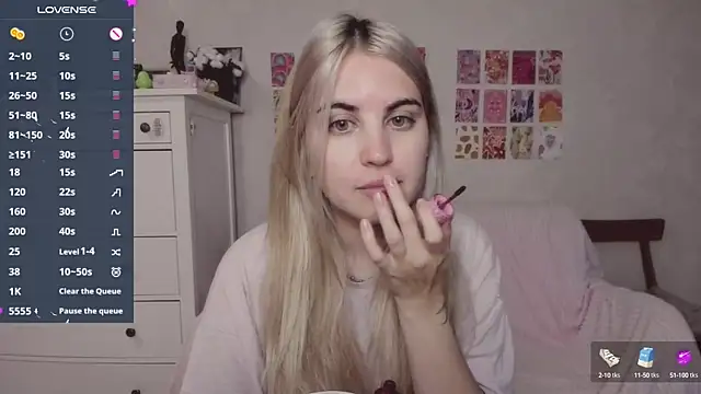 pawpaws online show from September 18, 6:04 am