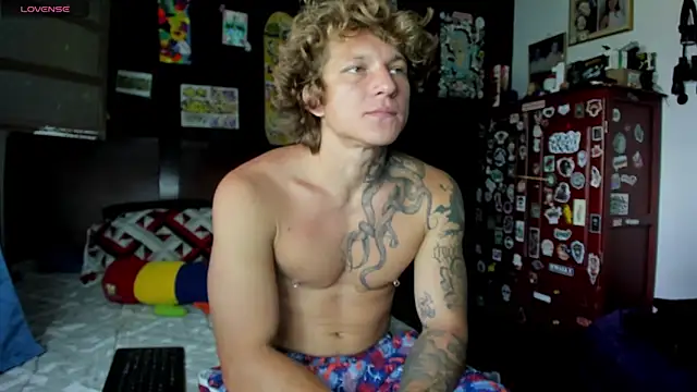 Tom Krakow online show from September 8, 3:00 pm