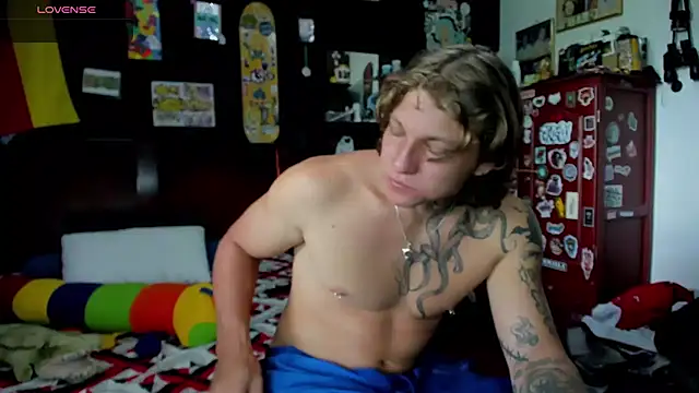 Tom Krakow online show from November 1, 6:21 pm