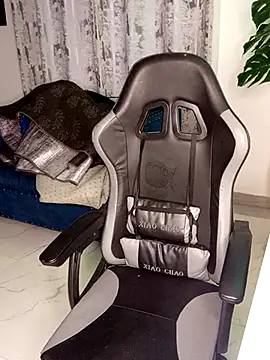 Snapshot of rosey_cheeks chatting on October 23, 3:50 am rosey cheeks online show from October 23, 3:50 am