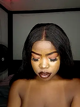 Snapshot of rosey_cheeks chatting on November 26, 2:56 am rosey cheeks online show from November 26, 2:56 am