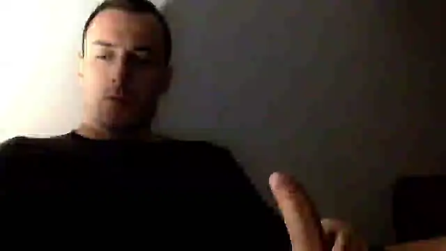 Snapshot of mainnrd chatting on October 7, 10:40 pm mainnrd online show from October 7, 10:40 pm