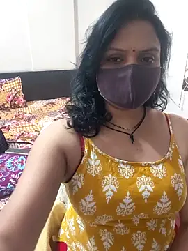 Snapshot of khushikhushi chatting on February 3, 9:47 am khushikhushi online show from February 3, 9:47 am