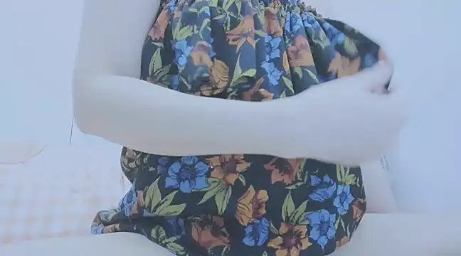 Linh diudang online show from March 22, 1:52 pm