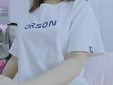 Linh diudang online show from October 20, 2:45 am