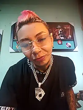 real fenix online show from October 1, 3:18 pm