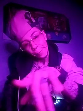 real fenix online show from October 2, 10:11 am