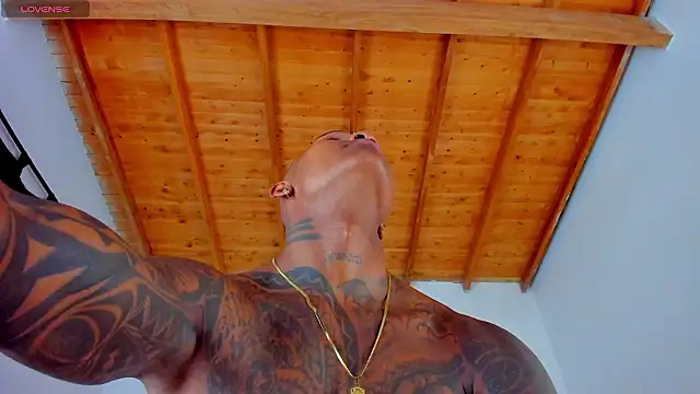 esteveen ortegas  online show from March 26, 10:26 pm