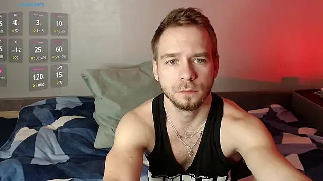 Snapshot of LeoPaulini chatting on February 20, 2:46 pm LeoPaulini online show from February 20, 2:46 pm