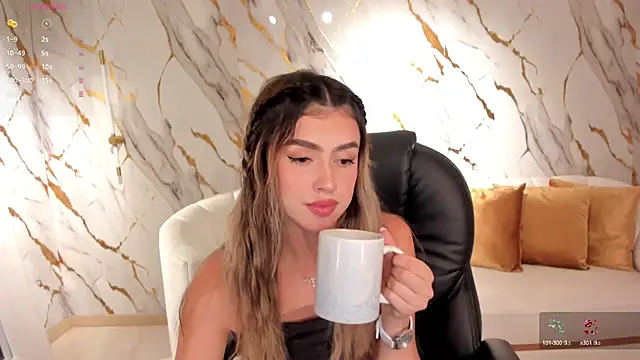 PaulinaSantos  online show from March 6, 7:21 pm