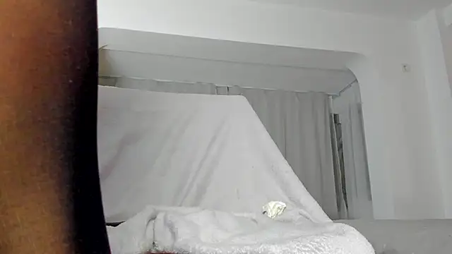 Snapshot of Fancy_Jenn chatting on December 11, 1:05 am Fancy Jenn online show from December 11, 1:05 am