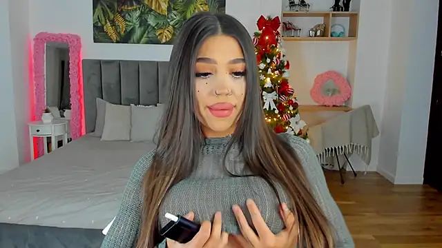 Snapshot of Fancy_Jenn chatting on December 13, 6:59 pm Fancy Jenn online show from December 13, 6:59 pm