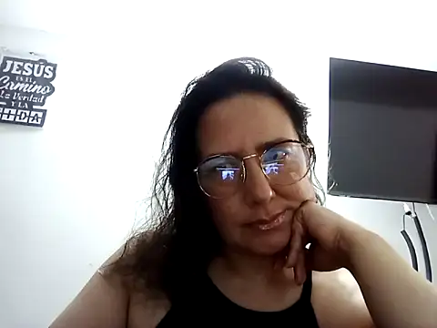 antonellagold43 online show from December 22, 5:32 pm