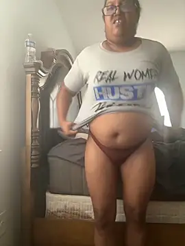 ebonyred online show from September 21, 4:19 pm