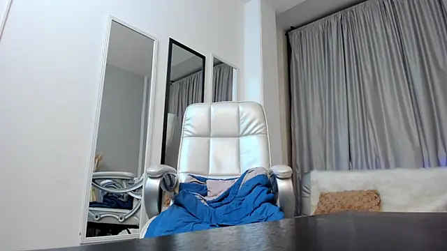 mariiana murillo01 online show from March 1, 7:08 am