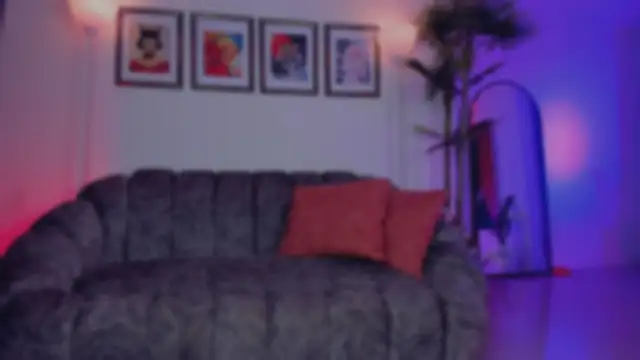 Snapshot of Taylor__foxxx chatting on November 25, 6:02 am Taylor foxxx online show from November 25, 6:02 am